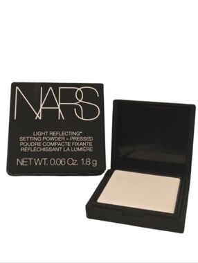 5/$25, Free: NARS Light Reflecting™ Setting Pressed Powder (Translucent Crystal)